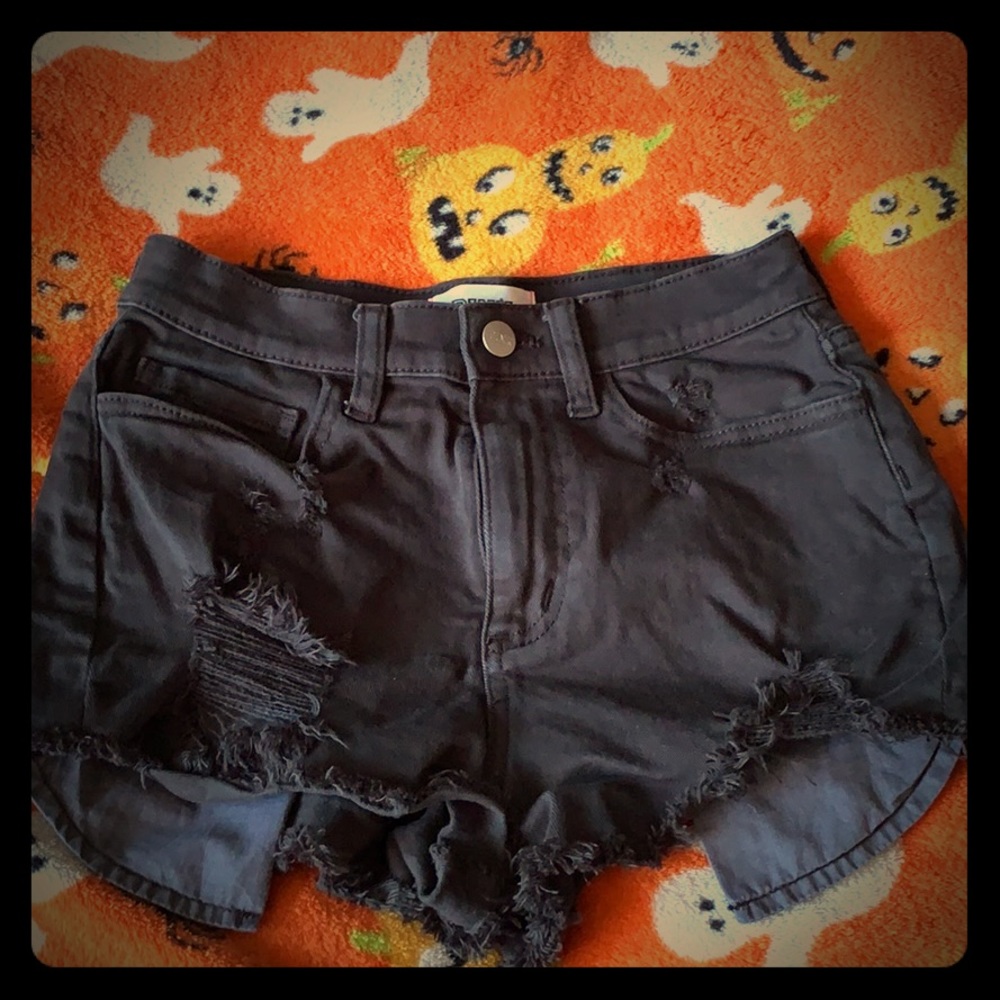 Shorts very cute never worn